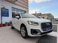 Usata Audi Q2 Business 116 CV (85 kW) 2017 Bianco SUV