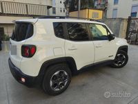 Usata Jeep Renegade Longitude 120 CV (88 kW) 2015 Bianco SUV