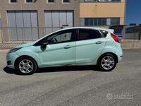 Second-hand Ford Fiesta 102 CP (75 kW) 2016 Verde Berlinǎ