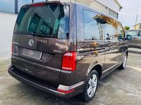 Occasion VW Caravelle Comfortline 150 ch (110 kW) 2018 Marron Van