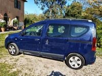 Usata Dacia Dokker Ambiance 102 CV (75 kW) 2017 Blu/azzurro Monovolume