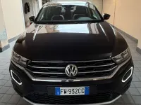 Usata VW T-Roc Advance 116 CV (85 kW) 2019 Nero SUV