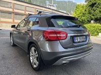 Usata Mercedes GLA200 136 CV (100 kW) 2017 Grigio SUV