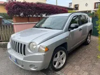 Usata Jeep Compass 140 CV (102 kW) 2007 Grigio SUV