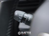 Usata Peugeot 2008 Allure 101 CV (74 kW) 2025 Nero perla SUV