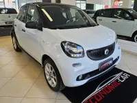 Usata Smart ForFour 70 CV (51 kW) 2017 Bianco Utilitaria
