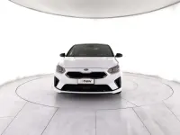 Usata Kia Ceed GT GT-Line 140 CV (102 kW) 2020 Cassa white Berlina