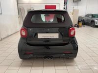 Usata Smart ForTwo Cabrio Brabus 125 CV (91 kW) 2018 Nero Cabrio