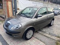 Usata Lancia Ypsilon 69 CV (50 kW) 2006 Grigio Utilitaria