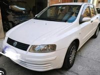 Usata Fiat Stilo Dynamic 116 CV (85 kW) 2005 Bianco Utilitaria