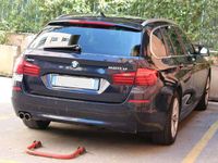 Usata BMW 520 Comfort Edition 190 CV (139 kW) 2015 Blu/azzurro Station wagon