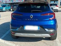 Usata Renault Captur Techno 101 CV (74 kW) 2023 Blu SUV