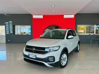 Usata VW T-Cross Style 110 CV (80 kW) 2023 Grigio SUV
