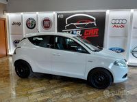 Usata Lancia Ypsilon 69 CV (50 kW) 2014 Bianco Utilitaria