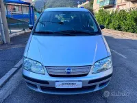 Usata Fiat Idea 80 CV (58 kW) 2006 Argento metallizzato Monovolume