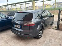 Usata Ford S-MAX Titanium 140 CV (102 kW) 2010 Grigio Monovolume