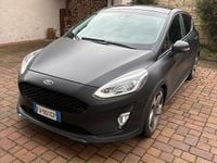 Usata Ford Fiesta Active 101 CV (74 kW) 2018 Nero Berlina