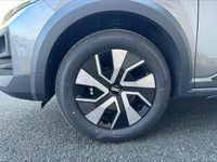 Nuova Dacia Sandero Expression 120 CV (88 kW) 2026 Verde Berlina