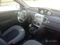 Usata Lancia Ypsilon 60 CV (44 kW) 2007 Nero Utilitaria