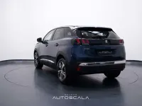 Usata Peugeot 3008 Allure 131 CV (96 kW) 2023 Blu celebes SUV