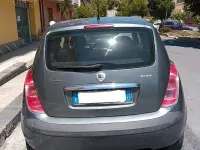 Usata Lancia Ypsilon 80 CV (58 kW) 2004 Grigio Utilitaria