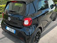 Usata Smart ForFour Prime 71 CV (52 kW) 2015 Nero Utilitaria