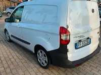 Usata Ford Transit 76 CV (55 kW) 2016 Bianco Furgone