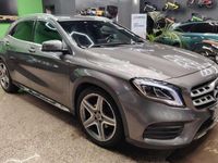Usata Mercedes GLA200 Premium 136 CV (100 kW) 2017 Grigio SUV