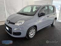 Usata Fiat Panda 70 CV (51 kW) 2022 Grigio pastello Utilitaria