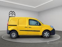 Usata Renault Kangoo SE 90 CV (66 kW) 2018 Giallo Monovolume