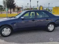 Usata Mercedes C200 Classic 102 CV (75 kW) 2000 Bluazzurro Berlina