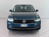 Usata VW Tiguan Life 131 CV (96 kW) 2021 Blu SUV