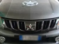 Usata Mitsubishi L200 154 CV (113 kW) 2018 Grigio Pick-up