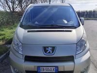 Begagnad Peugeot Expert 120 HK (88 kW) 2010 Guld Van
