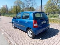 Usata Kia Picanto EX 65 CV (47 kW) 2004 Blu Utilitaria