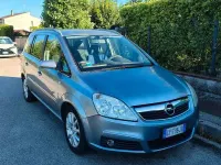 Usata Opel Zafira 140 CV (102 kW) 2006 Bluazzurro Monovolume