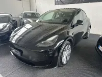 Usata Tesla Model Y RWD 88 kW (120 CV) 2023 Nero SUV