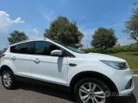 Usata Ford Kuga ST-Line 120 CV (88 kW) 2019 Bianco SUV