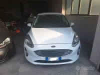 Usata Ford Fiesta Titanium 86 CV (63 kW) 2019 Bianco Utilitaria