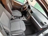 Usata Opel Astra 110 CV (80 kW) 2006 Grigio Station wagon