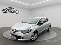 Usata Renault Clio IV Dynamique 75 CV (55 kW) 2013 Grigio chiaro Berlina