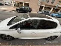 Usata Peugeot 208 Allure 110 CV (80 kW) 2016 Bianco Utilitaria