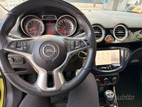 Usata Opel Adam 70 CV (51 kW) 2013 Utilitaria