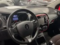 Usata Renault Captur Intens 90 CV (66 kW) 2016 Rosso SUV