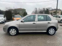 Usata Skoda Fabia 64 CV (47 kW) 2007 Beige Berlina