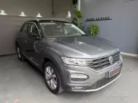 Usata VW T-Roc Style 110 CV (80 kW) 2021 Grigio SUV