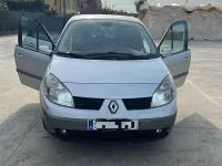 Usata Renault Scenic E-Tech 100 CV (73 kW) 2007 Grigio Monovolume