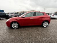 Usata Alfa Romeo Giulietta Progression 105 CV (77 kW) 2014 Rosso Utilitaria