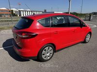 Begagnad Ford C-MAX 120 HK (88 kW) 2016 Röd Minibuss