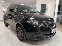 Usata Lancia Ypsilon Gold 69 CV (50 kW) 2021 Nero Utilitaria